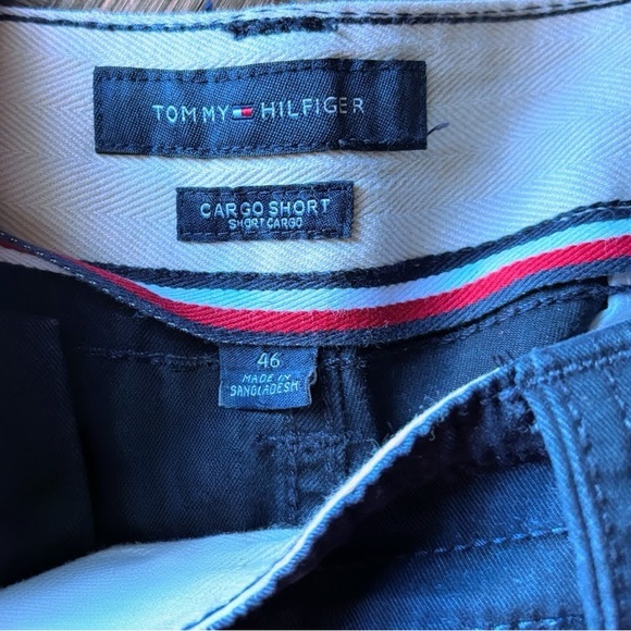 Tommy Hilfiger Men’s Dark Rich Navy Blue Cargo Shorts NWOT Size 46 - Picture 6 of 10